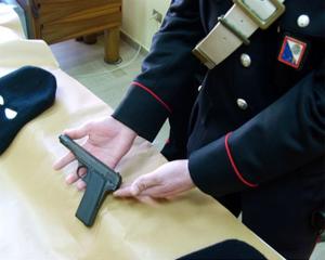La pistola sequestrata