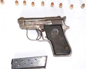 La pistola sequestrata