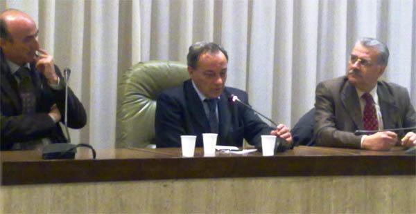 Emilio De Masi durante l'incontro