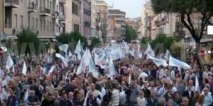 La manifestazione di Cosenza