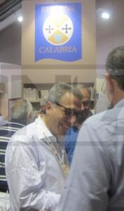 Mario Caligiuri allo stand della Regione Calabria