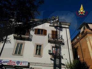 Il principio di incendio divampato in Via Reggio a Crotone