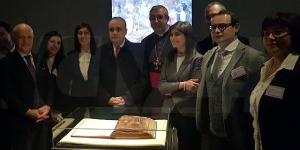 Il ministro Bonisoli davanti al Codex Purpureus Rossanensis