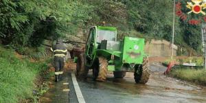 Vigili al lavoro sulla viabilità alternativa