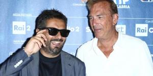 Gianvito Casadonte con Kevin Costner