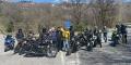 I soci del Moto Club Ugo Gallo durante una escursione