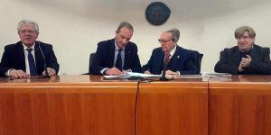 La firma del protocollo tra la Mediterranea e la Real Academia