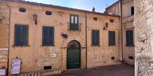 La Biblioteca e Casa Museo Gullo, Casali del Manco