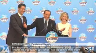 Crotone: Berlusconi al Palamilone