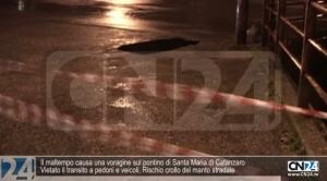 Il maltempo causa una voragine sul pontino di Santa Maria di Catanzaro
