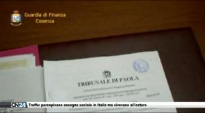 Truffe: percepivano assegno sociale in Italia ma vivevano all’estero