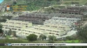20 arresti a Reggio: in manette il figlio de “u Tiradrittu”, maxi sequestro ai clan Morabito e Aquino