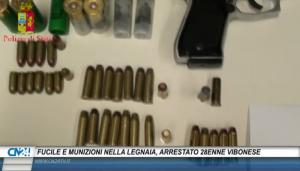 Fucile e munizioni nella legnaia, arrestato 28enne vibonese. Un mese fa in manette il fratello