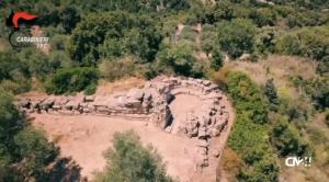 Traffico di reperti archeologici. Smantellata da Crotone una “holding” degli scavi clandestini