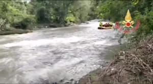 Cade in acqua mentre fa rafting sul fiume Lao: dispersa una diciassettenne