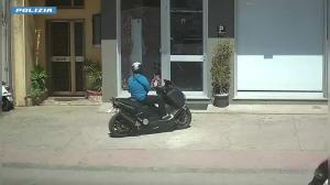 Rosarno. Spari a negozio, portone e auto: agì per vendetta, c’è un arresto
